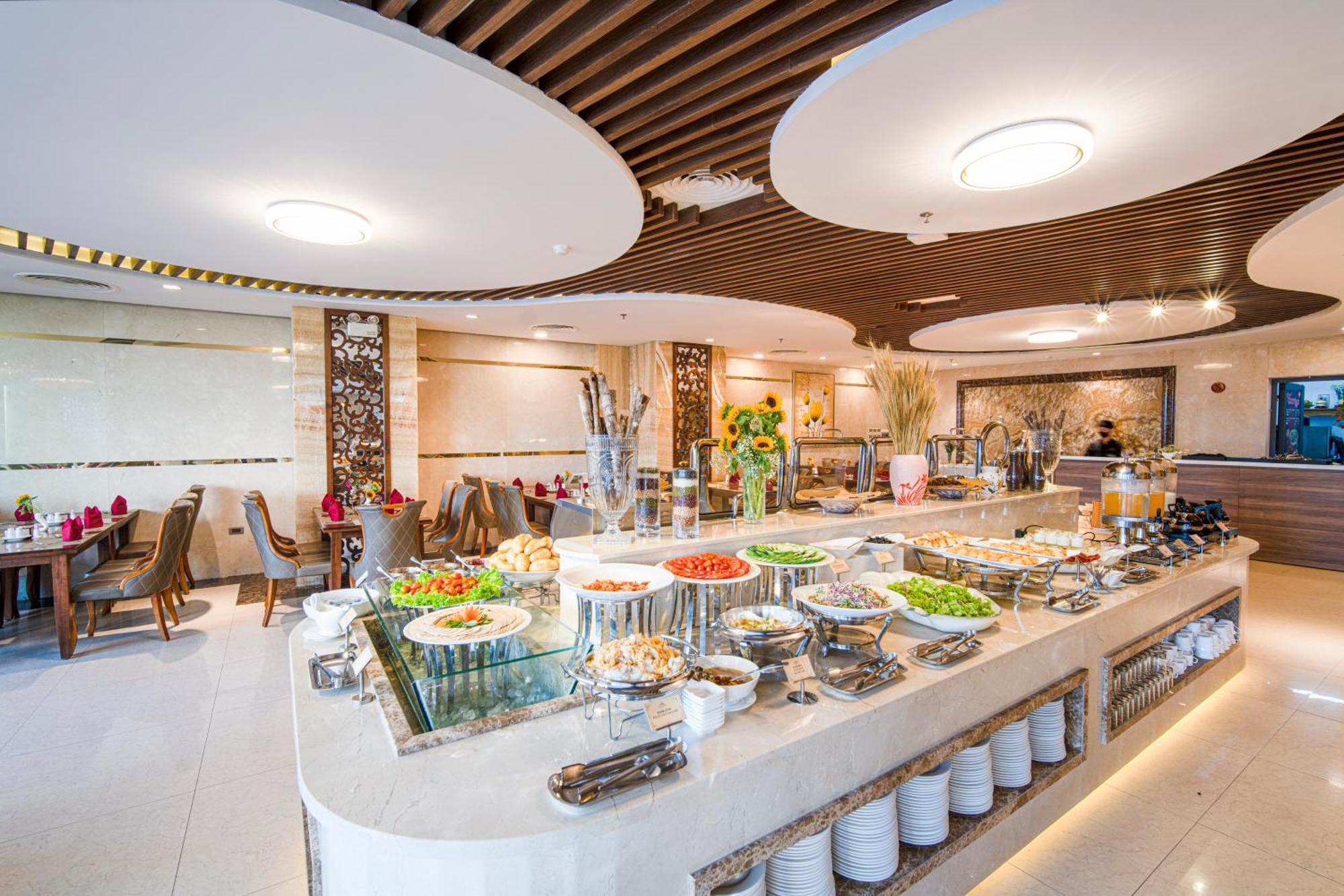 Luxtery Hotel & Spa Da Nang Buitenkant foto