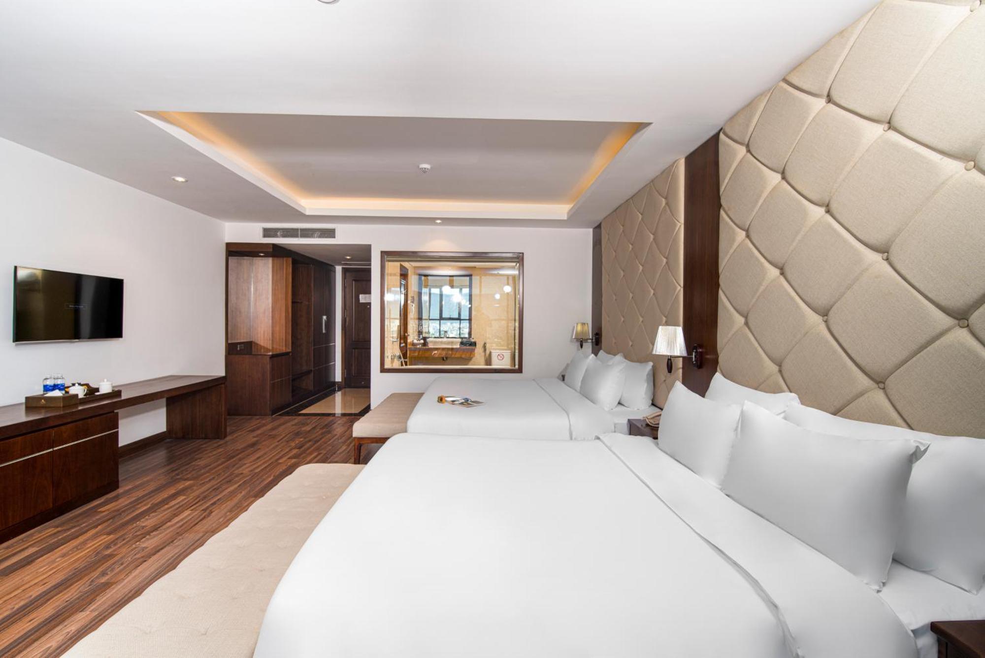 Luxtery Hotel & Spa Da Nang Buitenkant foto