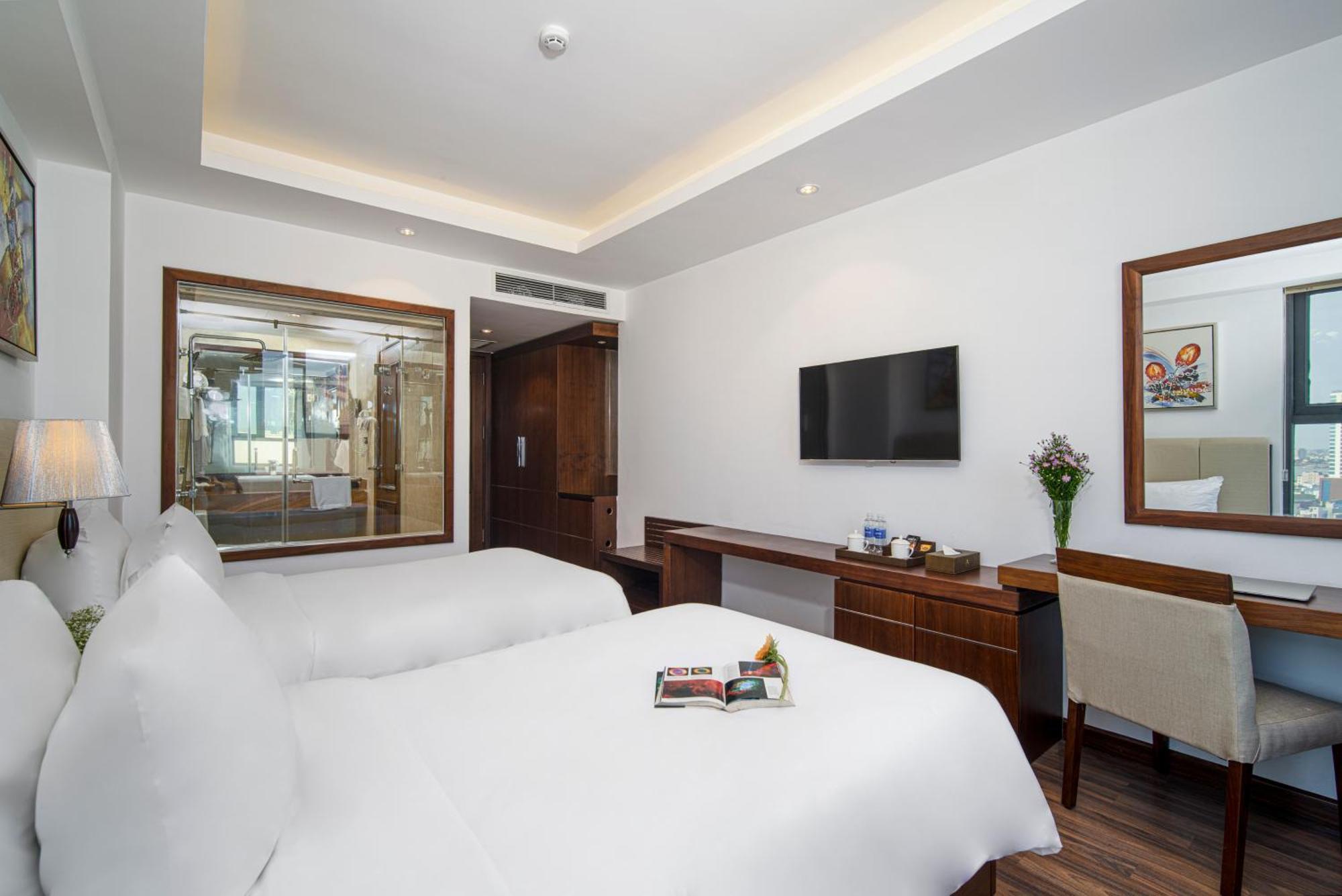 Luxtery Hotel & Spa Da Nang Buitenkant foto