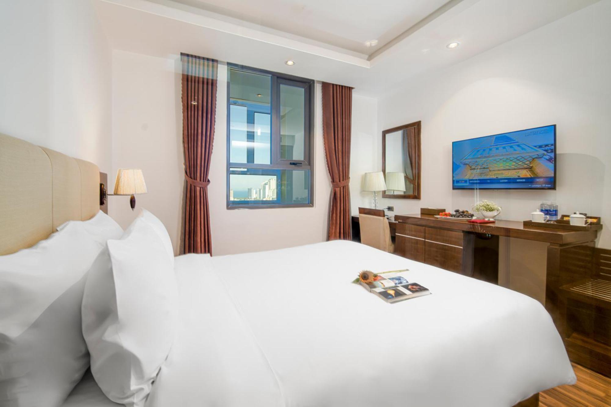Luxtery Hotel & Spa Da Nang Buitenkant foto