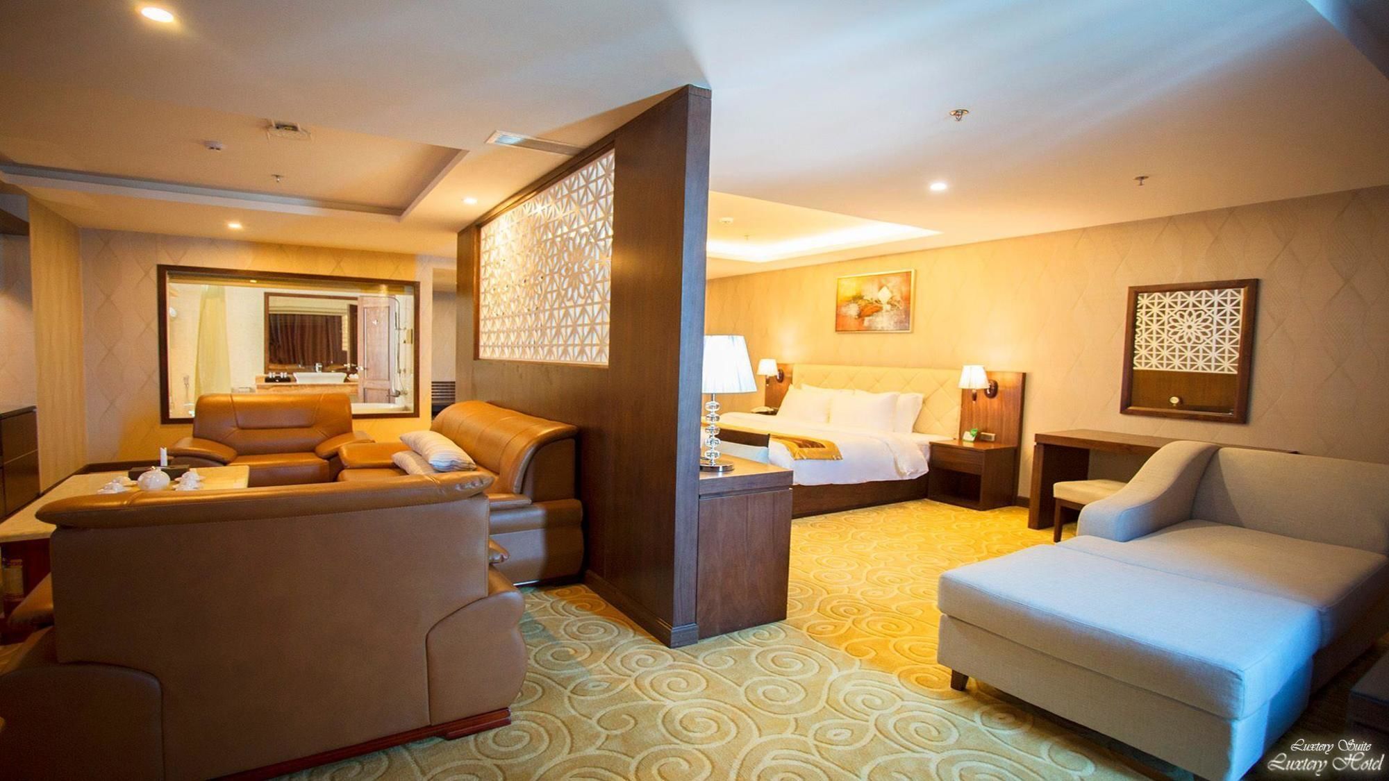 Luxtery Hotel & Spa Da Nang Buitenkant foto